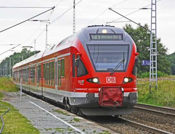 Berlim a Paris: Viajantes que pretendem viajar de Berlim, na Alemanha, para Paris, na França, têm uma nova opção de transporte.